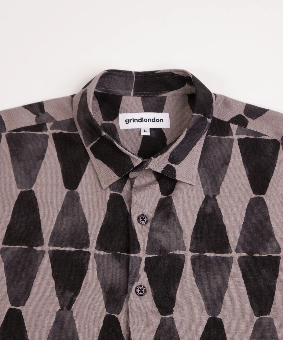 grindlondon triangle print rayon linen blend long sleeve shirt